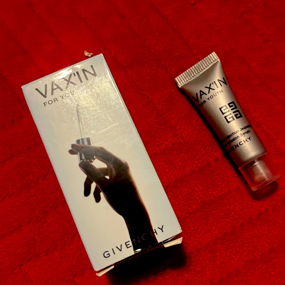 VAX’In for youth by givenchi